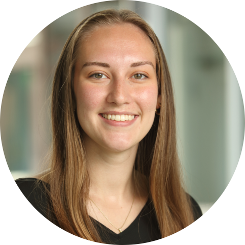 UVA Data Science MSDS student Hilde Younce professional headshot circle crop