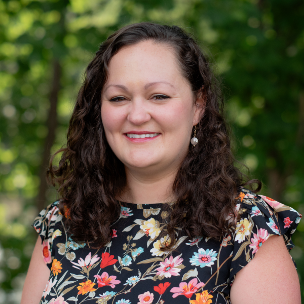 Headshot of Kristen Greer