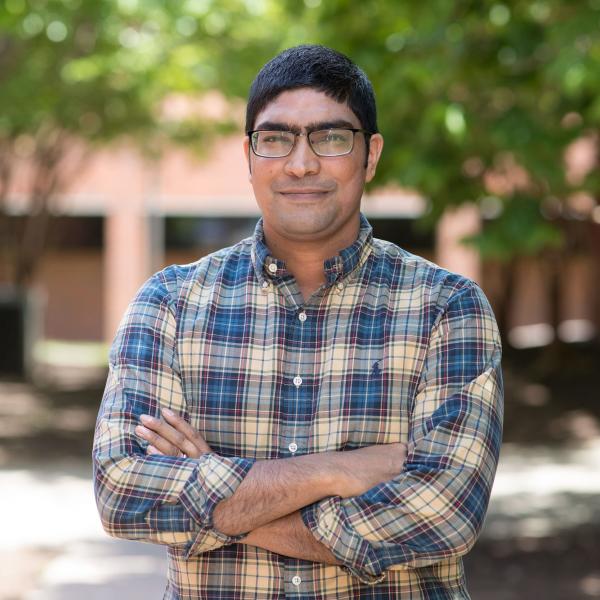 Headshot of Benjamin Lobo