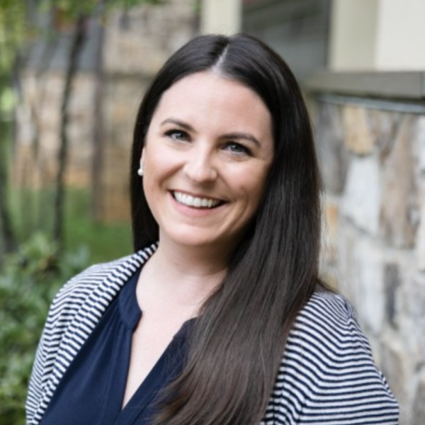 Headshot of Stephanie Fentress