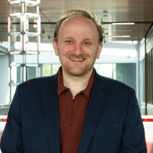 Headshot of Jacob Abrams